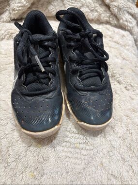 Nike Kids Black and White Baseball Cleats